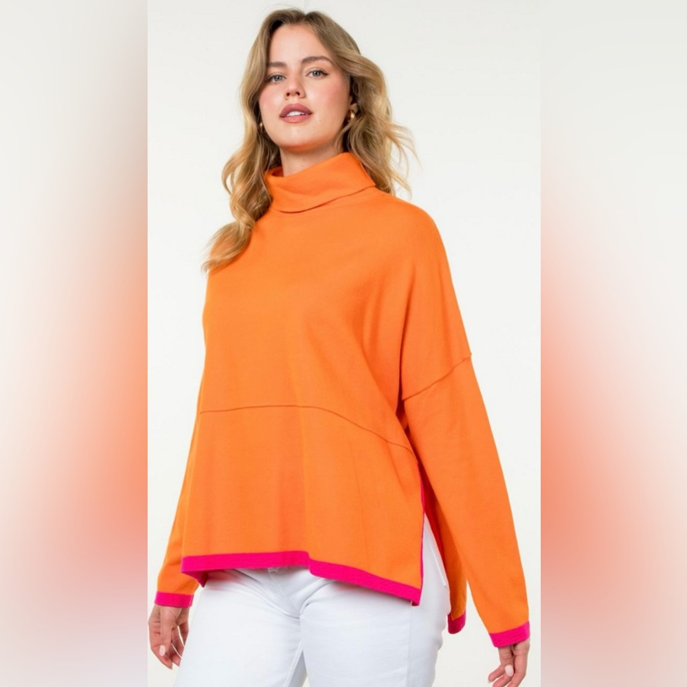 THML Women’s Orange Pink Trim Turtleneck Split‎ Oversized Sweater Size Small